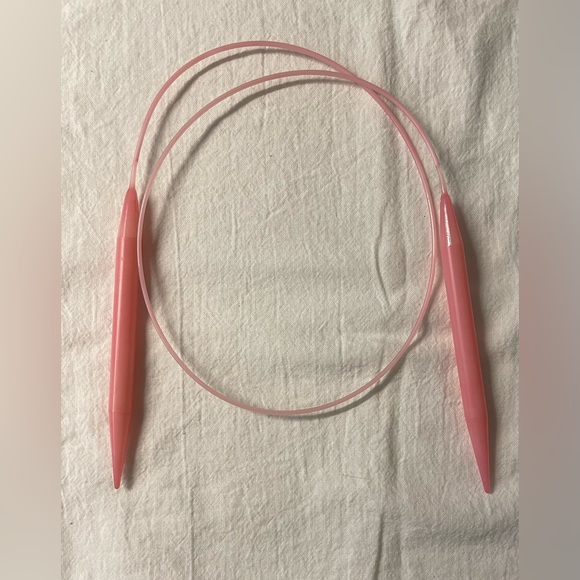 Assorted knitting, crochet and sewing items - Picture 6 of 7